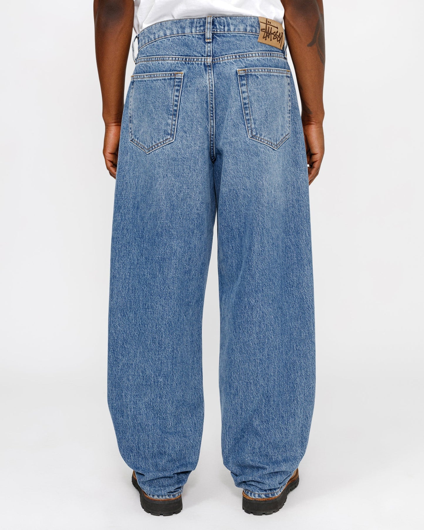 GROS JEAN EN JEAN