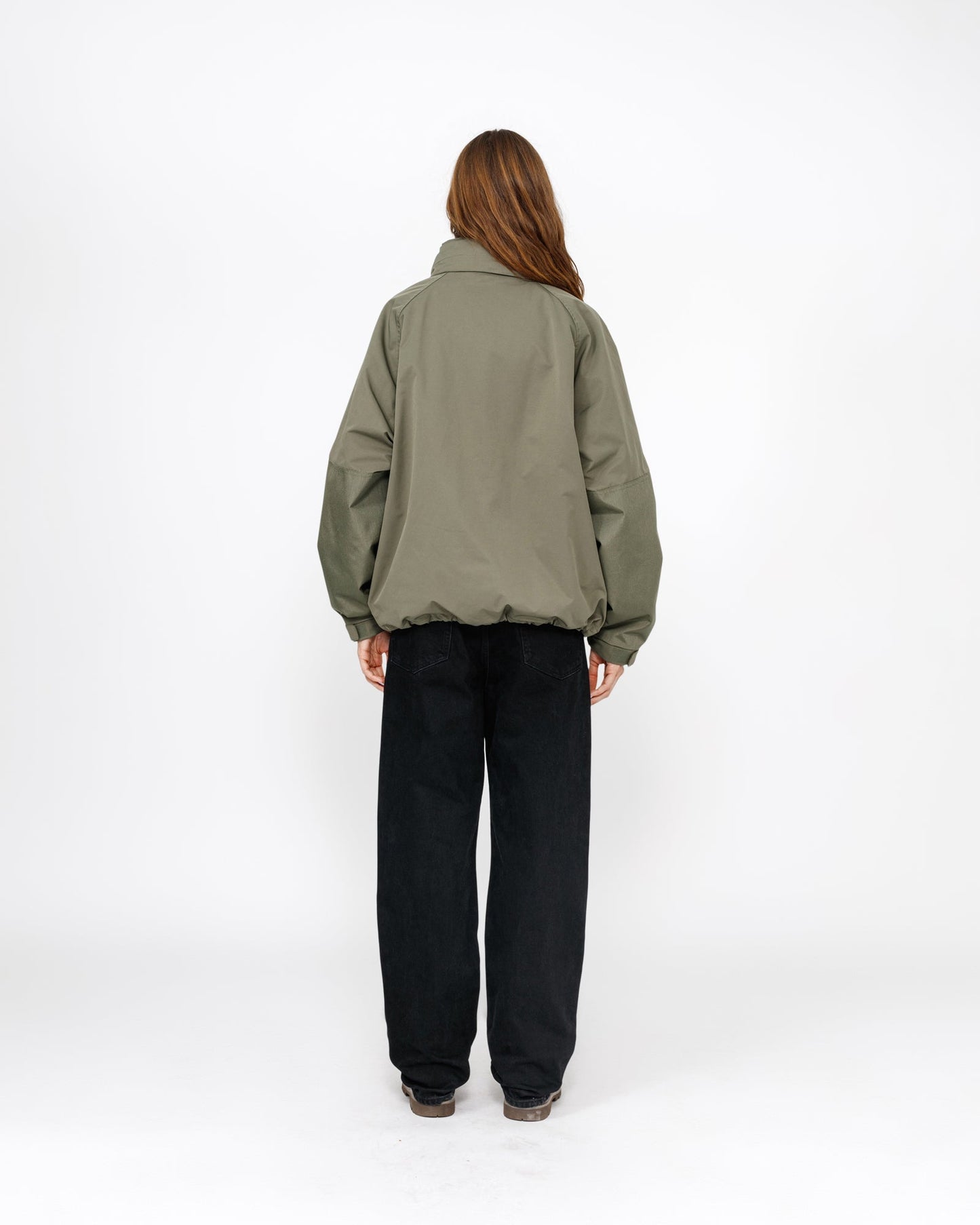 NOUVEAU JEAN EN DENIM CLASSIQUE