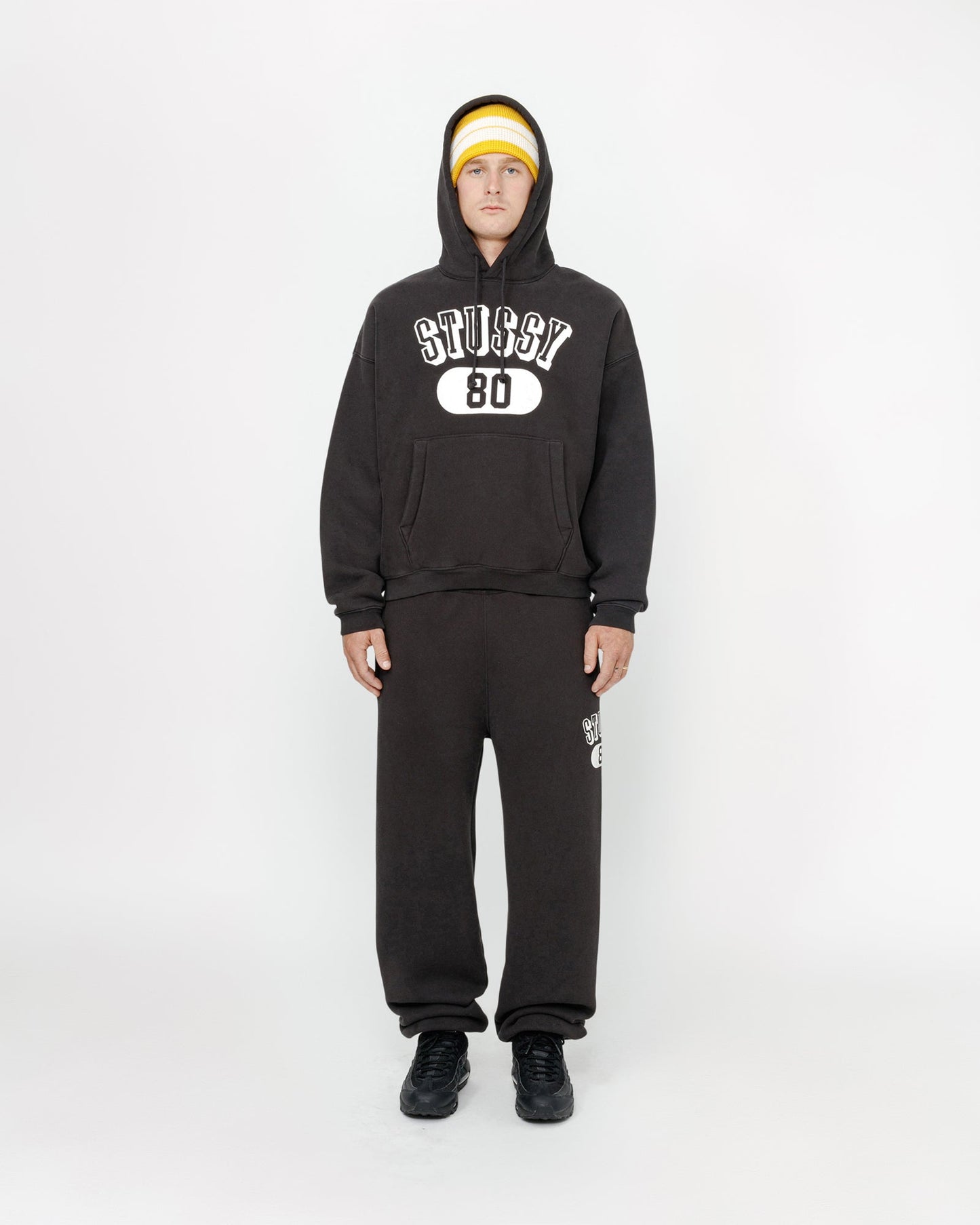 80 PANTALON EN MOLLETON