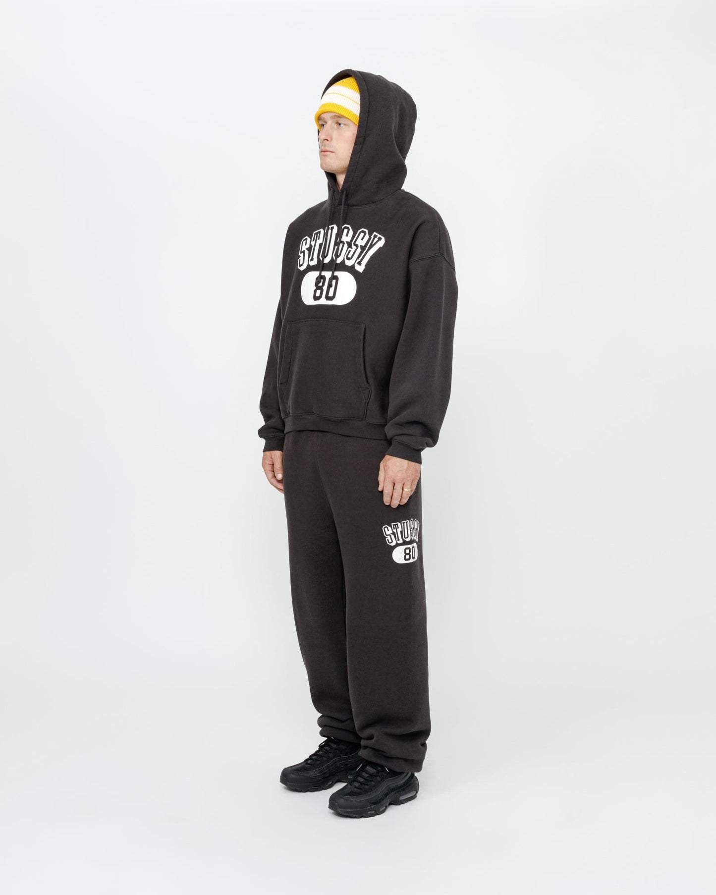 80 PANTALON EN MOLLETON