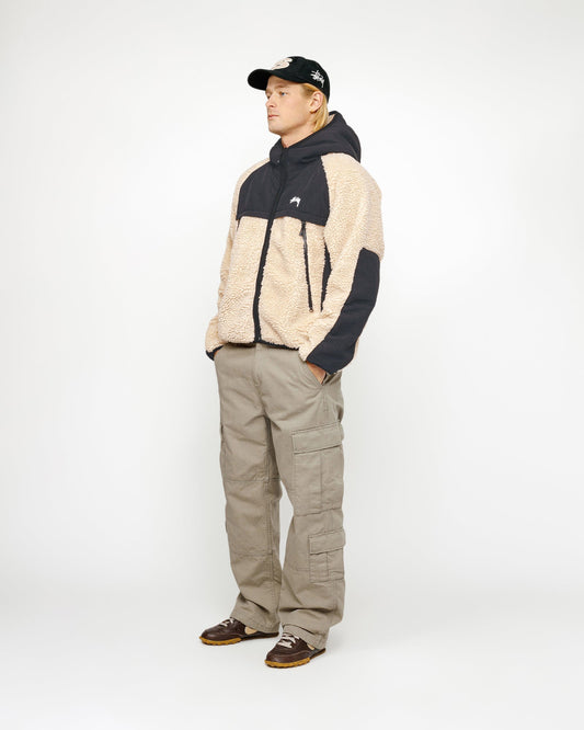 BLOUSON À CAPUCHE DOUBLÉ SHERPA